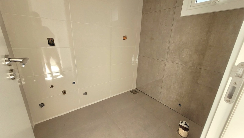 CASA 2 DORMITÓRIOS (1 SUÍTE) - 76M² PRIVATIVOS - 3 QUADRAS DO MAR: 11ª foto da galeria de imagens do imóvel