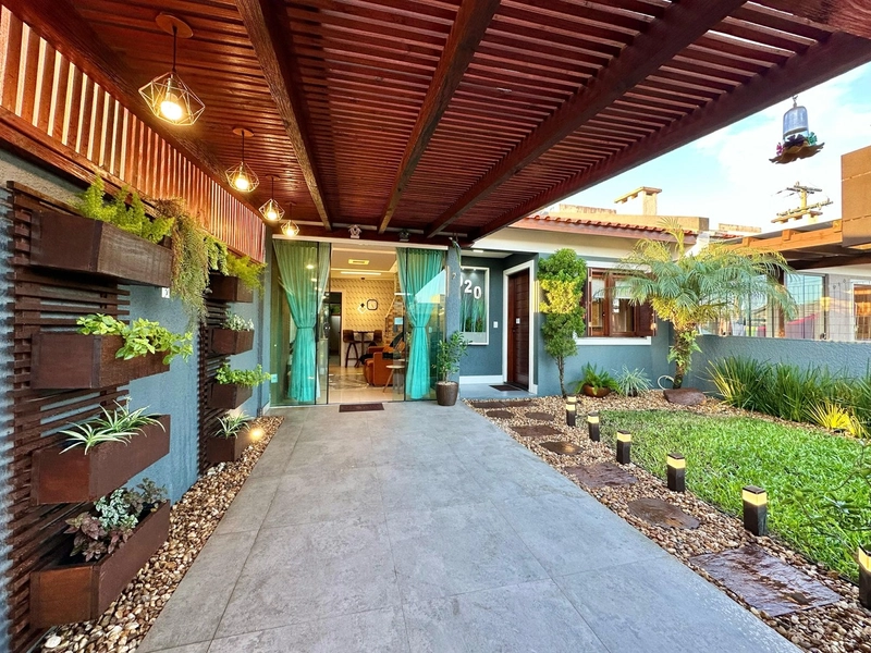 CASA 2 DORMITÓRIOS - MOBILIADA E DECORADA - PRÓXIMO DE TUDO: 23ª foto da galeria de imagens do imóvel