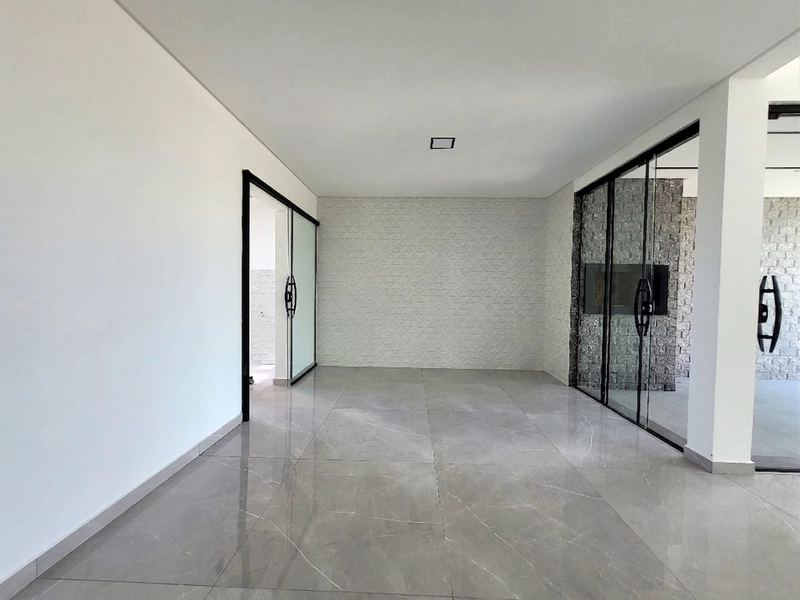 100X DIRETO! CASA ALTO PADRÃO 2 DORMITÓRIOS (1 SUÍTE) -GARAGEM COBERTA: 12ª foto da galeria de imagens do imóvel