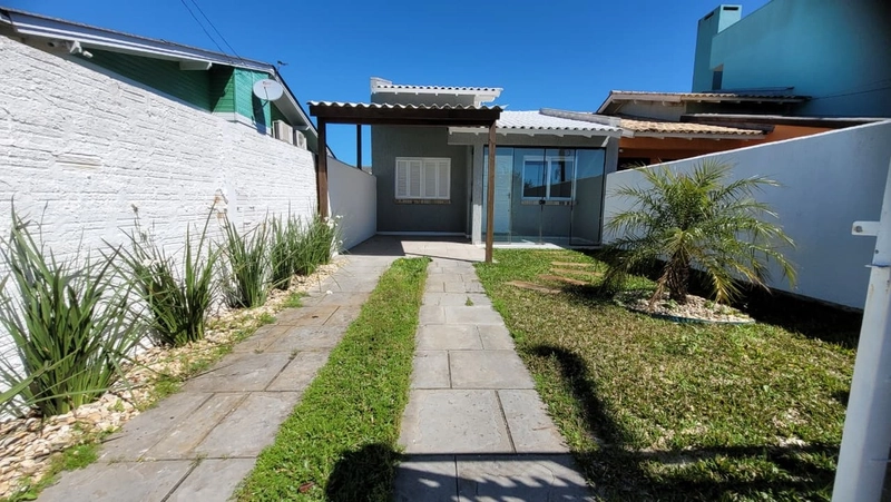 CASA 2 DORMITÓRIOS NA ZONA NOVA DE CAPÃO DA CANOA - PRÓX. AO REDE POLO