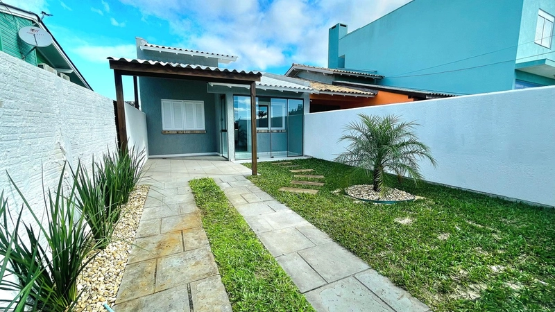 CASA 2 DORMITÓRIOS NA ZONA NOVA DE CAPÃO DA CANOA - PRÓX. AO REDE POLO: 1ª foto da galeria de imagens do imóvel