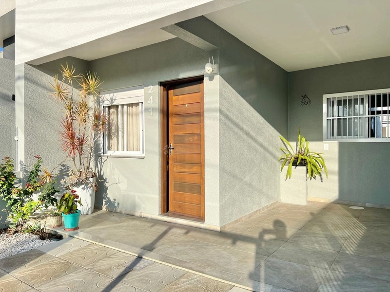 CASA 2 DORMITÓRIOS (1 SUÍTE) + ANEXO GOURMET E PISCINA NA ZONA NOVA: 2ª foto da galeria de imagens do imóvel