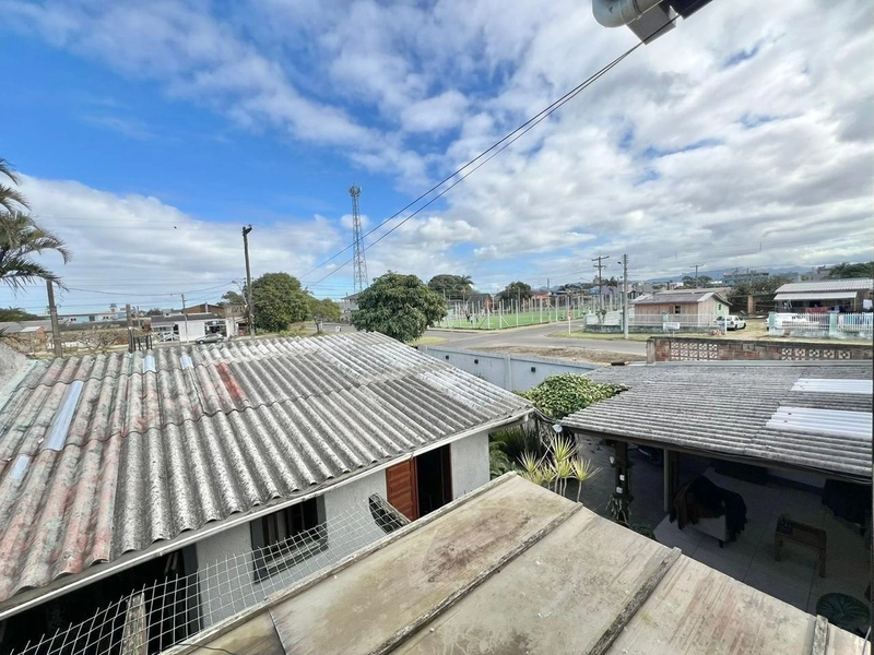 DUAS CASAS FRENTE AVENIDA FLAVIO BOIANOVSKI NO CENTRO CAPÃO DA CANOA: 27ª foto da galeria de imagens do imóvel