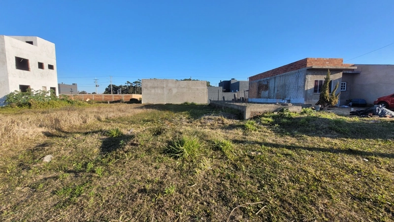 TERRENO NA MELHOR RUA DO BELLA PARK EM CAPÃO DA CANOA: 1ª foto da galeria de imagens do imóvel