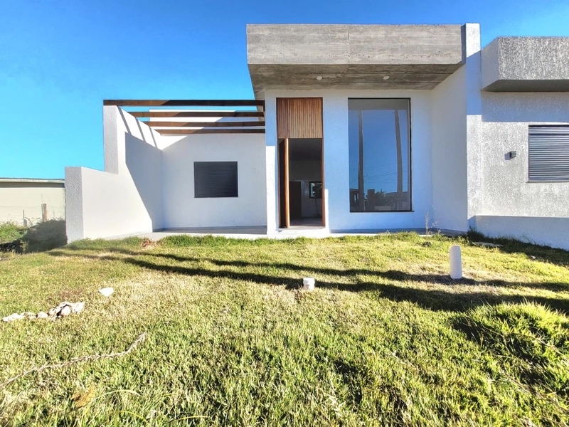 CASA 2 DORMITÓRIOS - REGIÃO DE MORADORES- ACEITA MINHA CASA MINHA VIDA