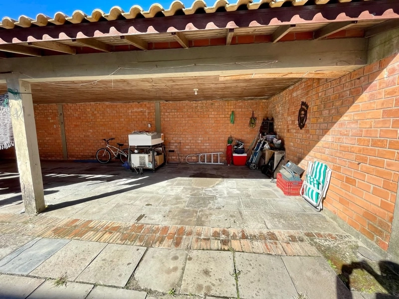Sobrado à venda em Capão da Canoa - Confira!: 3ª foto da galeria de imagens do imóvel