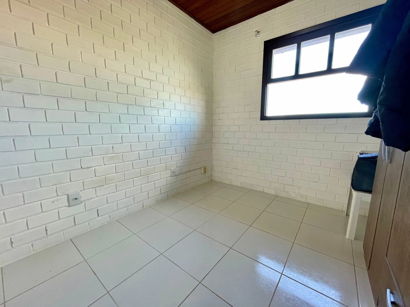 Sobrado à venda em Capão da Canoa - Confira!: 8ª foto da galeria de imagens do imóvel