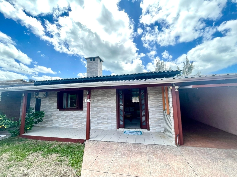 CASA COM ANEXO E PISCINA - 3 DORMITÓRIOS - PRÓXIMO AO MAR: 3ª foto da galeria de imagens do imóvel