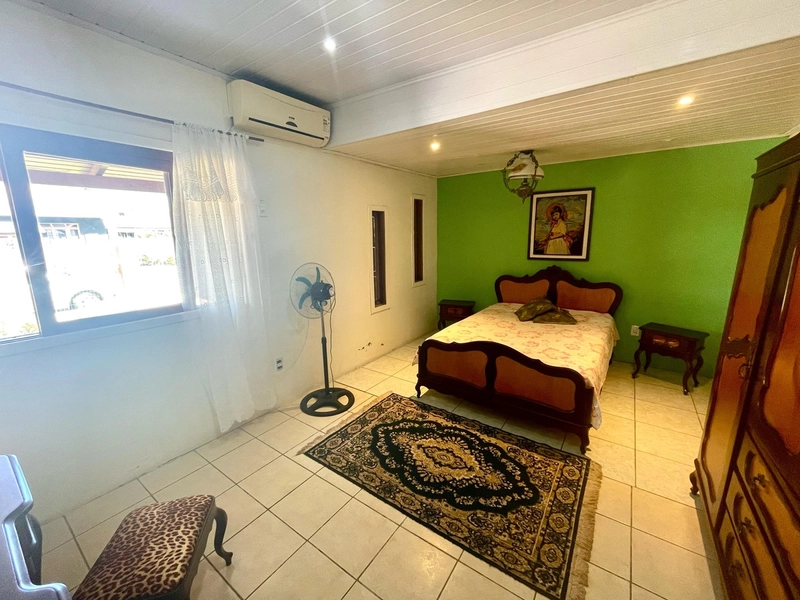 CASA COM ANEXO E PISCINA - 3 DORMITÓRIOS - PRÓXIMO AO MAR: 11ª foto da galeria de imagens do imóvel