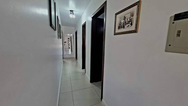 CASA NO CENTRO DE CAPÃO DA CANOA - 3 DORMITÓRIOS - AMPLAS PEÇAS: 16ª foto da galeria de imagens do imóvel