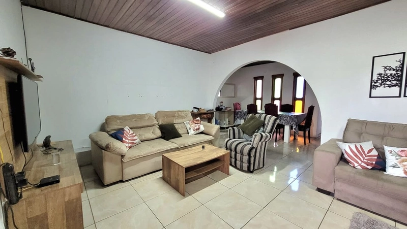DUAS CASAS NO MESMO TERRENO - NO CENTRO DE CAPÃO DA CANOA: 7ª foto da galeria de imagens do imóvel