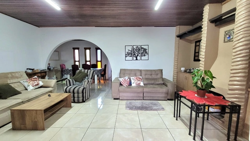 DUAS CASAS NO MESMO TERRENO - NO CENTRO DE CAPÃO DA CANOA: 5ª foto da galeria de imagens do imóvel