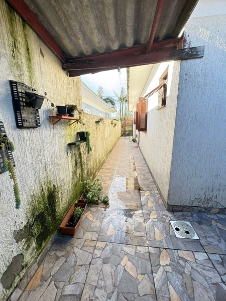CASA 3 DORMITÓRIOS (1 SUÍTE) + ANEXO COM 1 DORMITÓRIO - 2 QUADRAS MAR: 30ª foto da galeria de imagens do imóvel