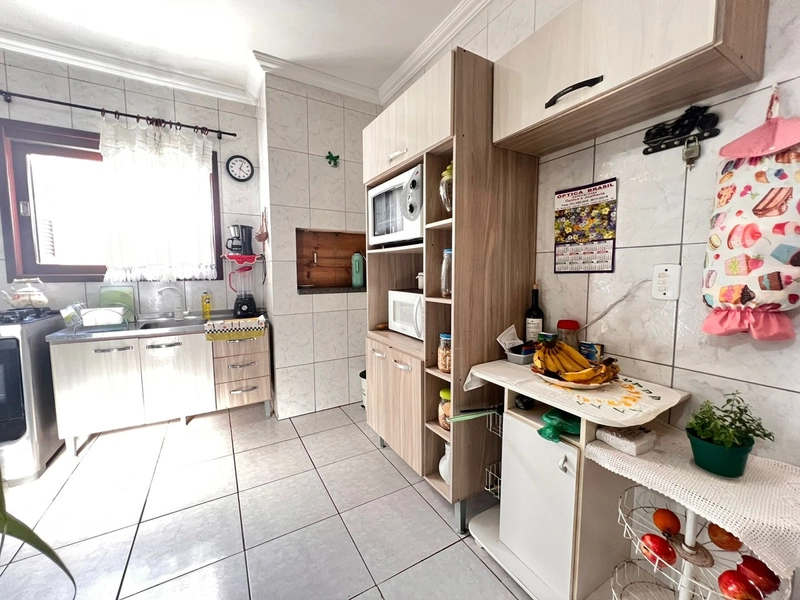 CASA 3 DORMITÓRIOS (1 SUÍTE) + ANEXO COM 1 DORMITÓRIO - 2 QUADRAS MAR: 10ª foto da galeria de imagens do imóvel