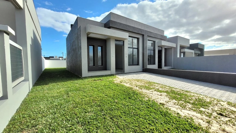 CASA ALTO PADRÃO 2 DORMITÓRIOS (1 SUÍTE) - FRENTE AVENIDA NOVA GUARANI
