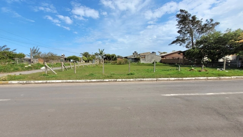TERRENO DE ESQUINA EM 60X PRA PAGAR COM PEQUENA ENTRADA: 7ª foto da galeria de imagens do imóvel