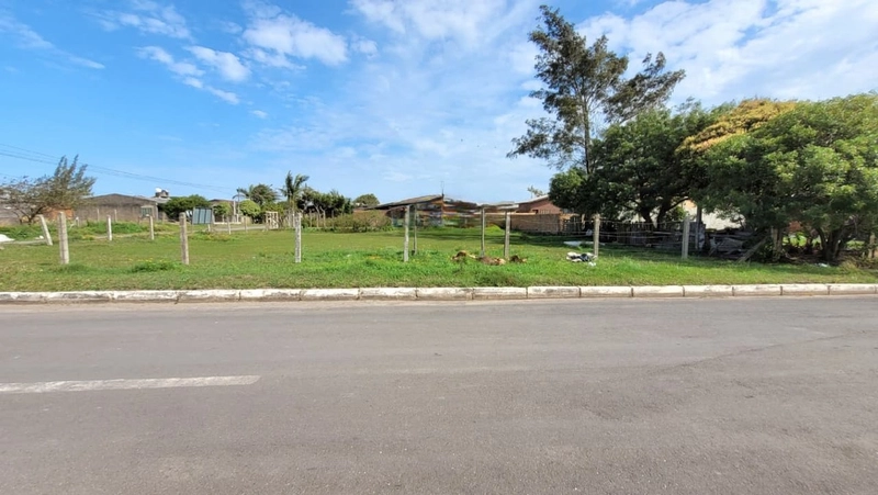 TERRENO DE ESQUINA EM 60X PRA PAGAR COM PEQUENA ENTRADA: 5ª foto da galeria de imagens do imóvel