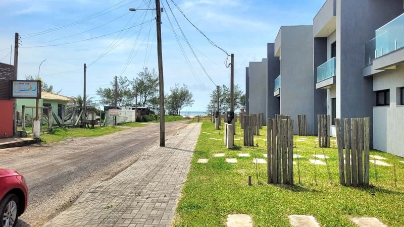 DUPLEX HÁ 50 METROS DA BEIRA MAR - 2 DORMITÓRIOS C/ SACADA: 18ª foto da galeria de imagens do imóvel