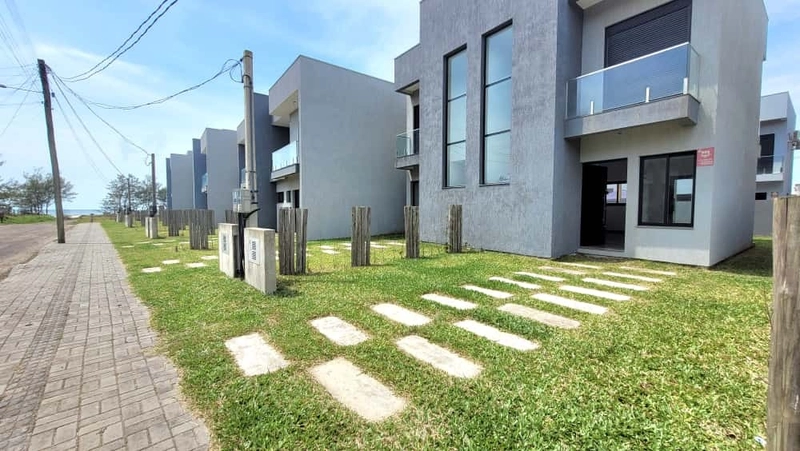 DUPLEX HÁ 50 METROS DA BEIRA MAR - 2 DORMITÓRIOS C/ SACADA: 19ª foto da galeria de imagens do imóvel