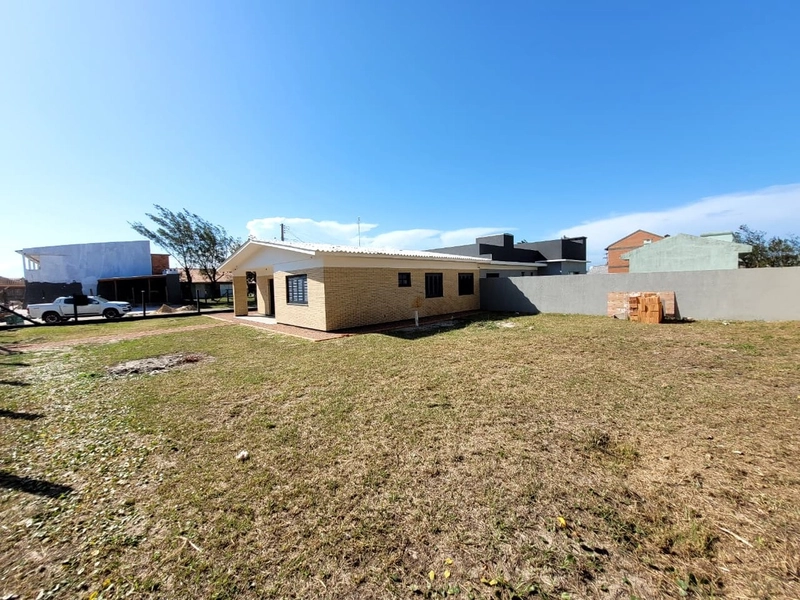 CASA DE ESQUINA PÉ NA AREIA | RARIDADE Á VENDA: 17ª foto da galeria de imagens do imóvel