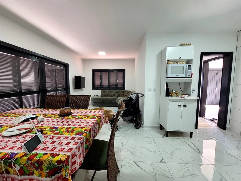 CASA DE ESQUINA PÉ NA AREIA | RARIDADE Á VENDA: 8ª foto da galeria de imagens do imóvel