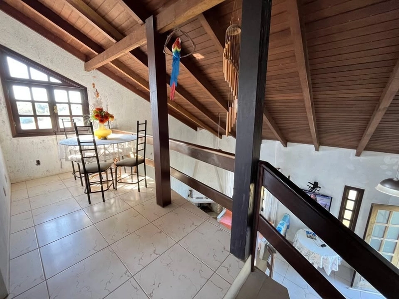 SOBRADO DE ESQUINA NA PRAIA DO BARCO: 8ª foto da galeria de imagens do imóvel