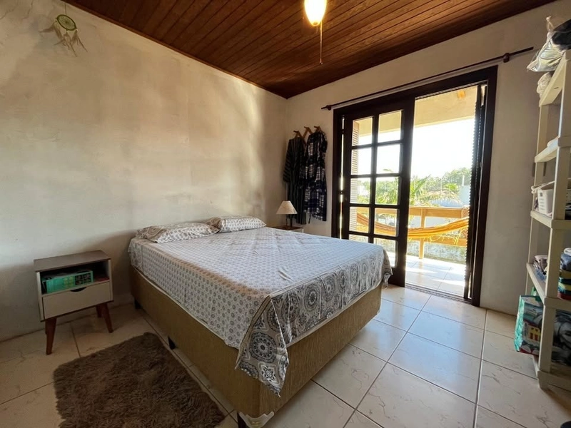 SOBRADO DE ESQUINA NA PRAIA DO BARCO: 10ª foto da galeria de imagens do imóvel