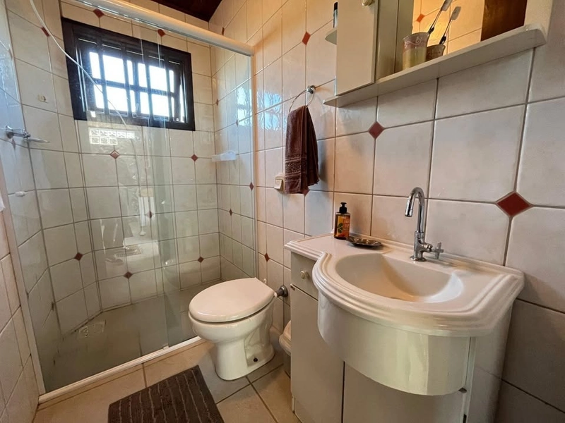 SOBRADO DE ESQUINA NA PRAIA DO BARCO: 14ª foto da galeria de imagens do imóvel