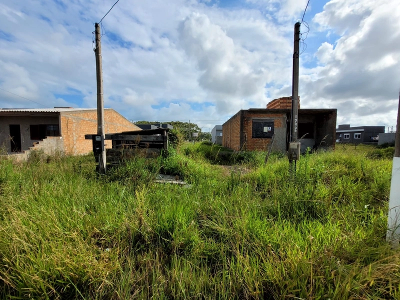 TERRENO NO BELLA PARK JÁ COM ALICERCE CONSTRUÍDO: 5ª foto da galeria de imagens do imóvel