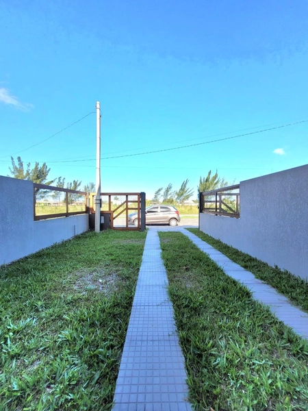 SOBRADO 2 DORMITÓRIOS COM PISCINA: 5ª foto da galeria de imagens do imóvel