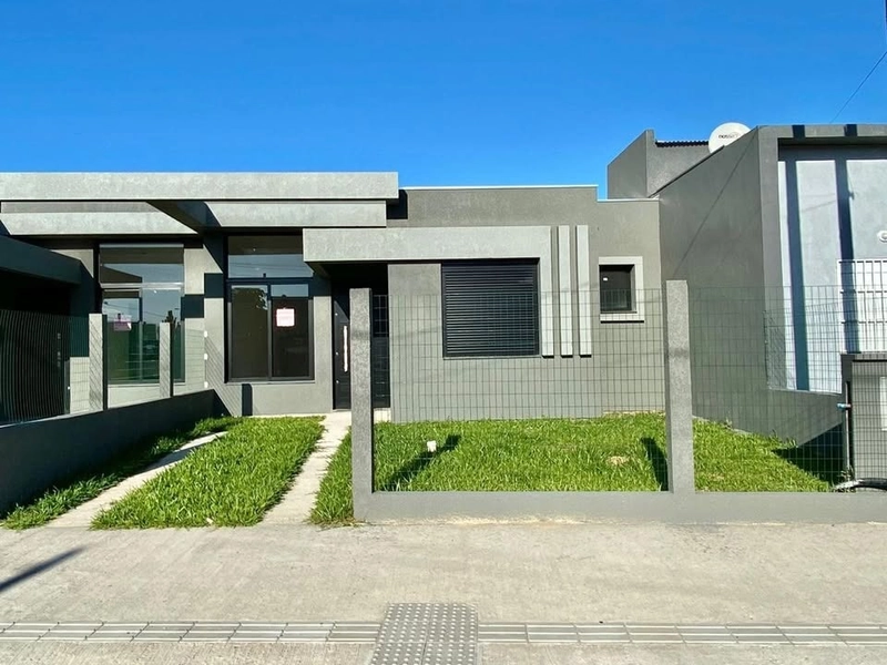 CASA ALTO PADRÃO COM 2 SUÍTES | LAVABO | NOVA GUARANI: 3ª foto da galeria de imagens do imóvel