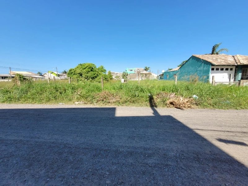 TERRENO 3 QUADRAS DO MAR | ARCO IRIS | PRÓXIMO AO SUPER REDE POPULAR: 2ª foto da galeria de imagens do imóvel