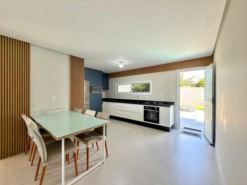 CASA 3 DORMITÓRIOS (1 SUÍTE) | MOBILIADA E DECORADA | PISCINA: 8ª foto da galeria de imagens do imóvel