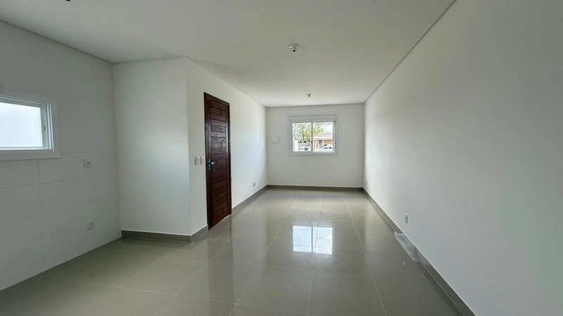 CASA 2 DORMITÓRIOS (1 SUÍTE) | FRENTE AVENIDA | ACEITA MCMV: 8ª foto da galeria de imagens do imóvel