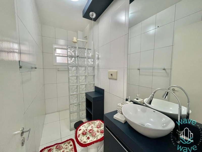 Amplo Apartamento Reformado a Apenas 100m do Mar!: 15ª foto da galeria de imagens do imóvel
