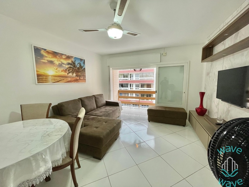 Amplo Apartamento Reformado a Apenas 100m do Mar!: 3ª foto da galeria de imagens do imóvel