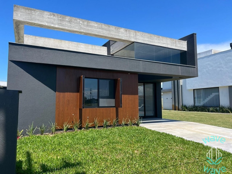 Casa à Venda no Condomínio Sunset – Sofisticação e Conforto em Frente: 2ª foto da galeria de imagens do imóvel