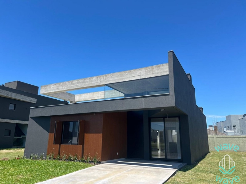 Casa à Venda no Condomínio Sunset – Sofisticação e Conforto em Frente: 3ª foto da galeria de imagens do imóvel