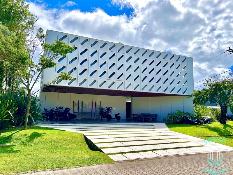 Um Ícone de Arquitetura e Sofisticação no Condomínio Ventura – Mansão: 1ª foto da galeria de imagens do imóvel