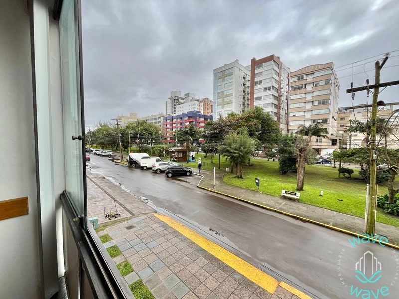 Apartamento 2 dorms, mobiliado, frente à praça, no Centro de Capão!: 3ª foto da galeria de imagens do imóvel
