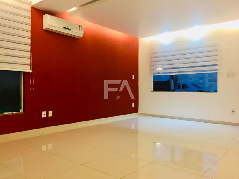 Casa a venda em condomínio na Glória, Macaé: 3ª foto da galeria de imagens do imóvel