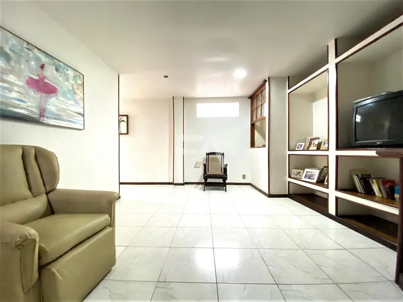 Casa a venda, Bairro Imbetiba, Macaé/RJ: 13ª foto da galeria de imagens do imóvel
