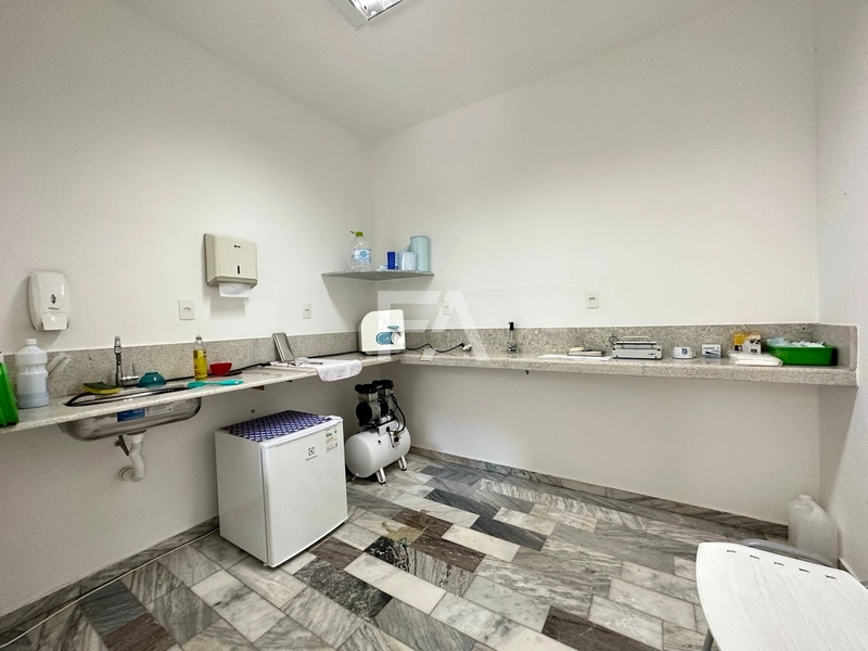Casa Comercial á venda, Bairro Imbetiba, Macaé/RJ: 15ª foto da galeria de imagens do imóvel