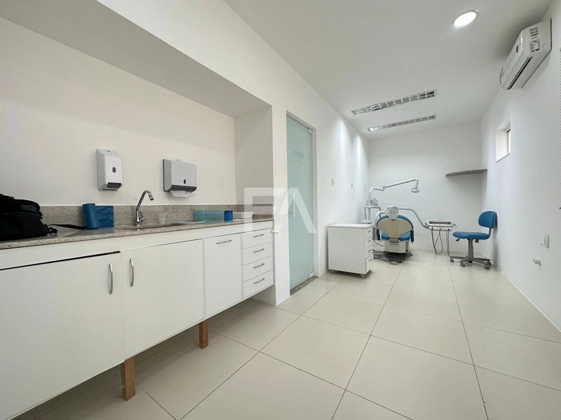 Casa Comercial á venda, Bairro Imbetiba, Macaé/RJ: 13ª foto da galeria de imagens do imóvel