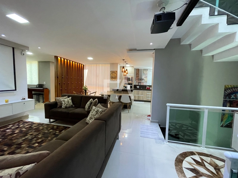 Casa em condomínio à venda, Granja dos Cavaleiros, Macaé/RJ: 3ª foto da galeria de imagens do imóvel