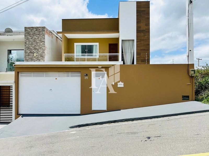 Casa á venda, Vale das Palmeiras, Macaé/RJ