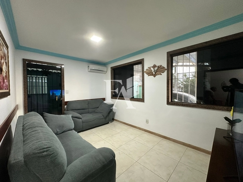 Casa à venda - Bairro Jardim Santo Antônio, Macaé - RJ: 2ª foto da galeria de imagens do imóvel