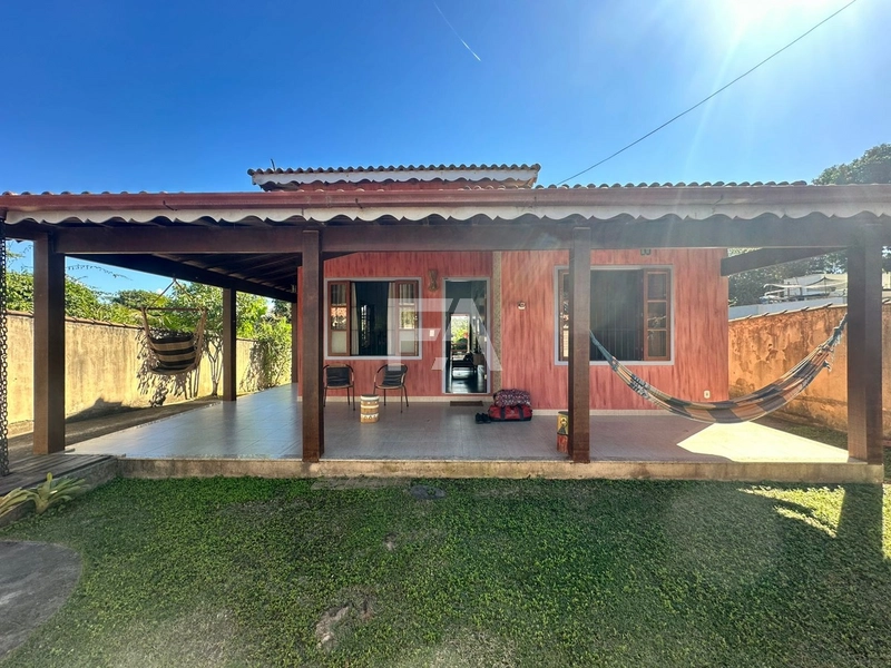 Casa à venda no Bairro Costa do Sol, Rio das Ostras: 3ª foto da galeria de imagens do imóvel