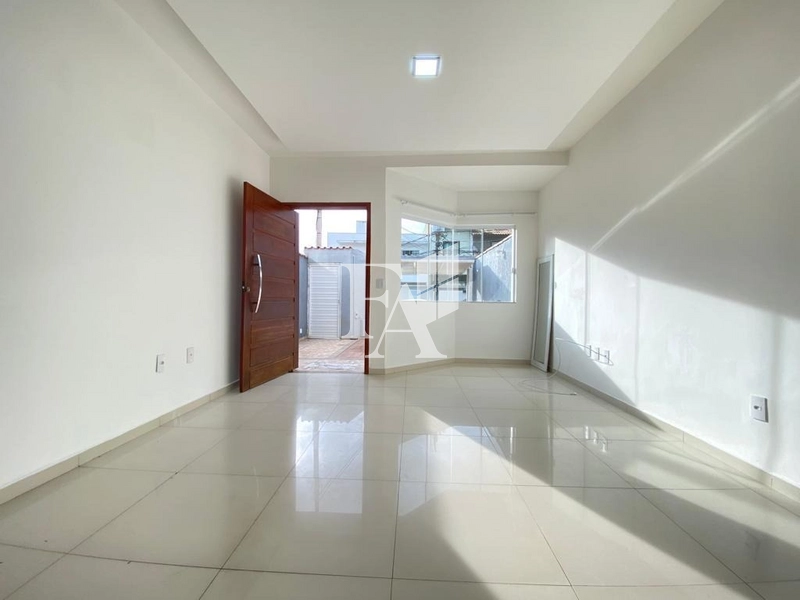 Casa á venda no Jardim Vitória, MACAÉ/RJ: 1ª foto da galeria de imagens do imóvel
