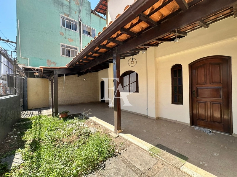 Casa à venda em MACAÉ\RJ, Miramar: 2ª foto da galeria de imagens do imóvel